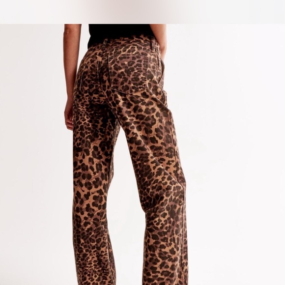 Abercrombie & Fitch Leopard Print Jeans - Brown and Black - Picture 2 of 6